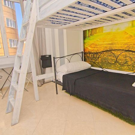 Low Cost Room Mercado Malaga Exterior photo