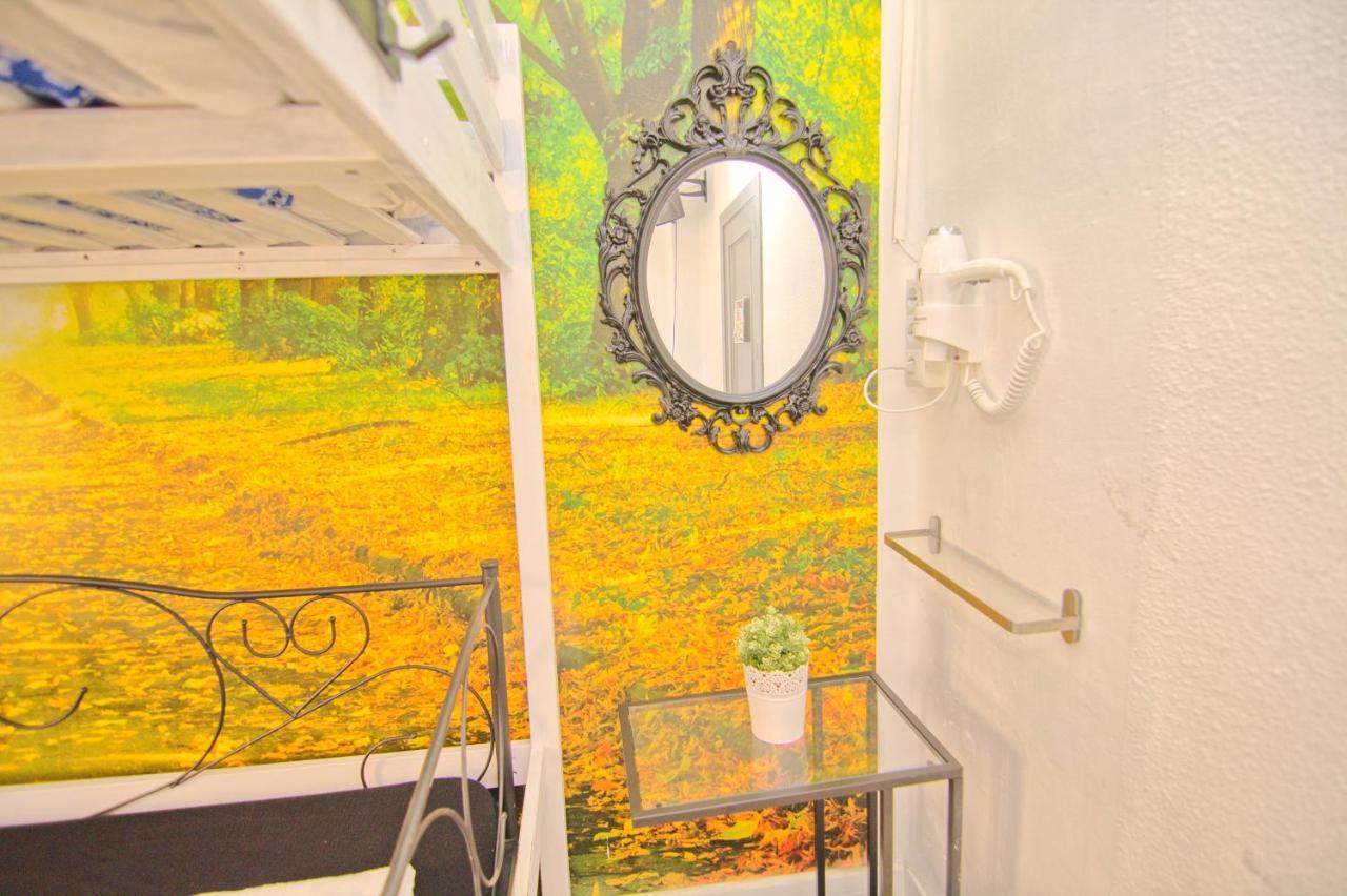 Low Cost Room Mercado Malaga Exterior photo
